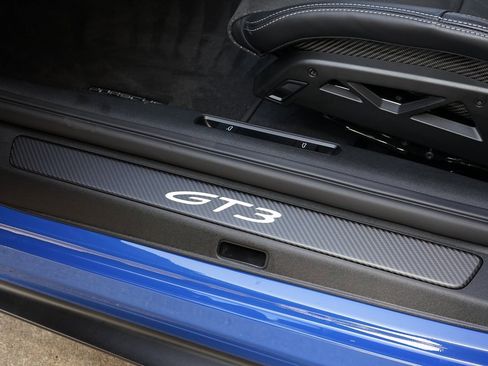 Used 2026 Porsche 911 GT3 image 24