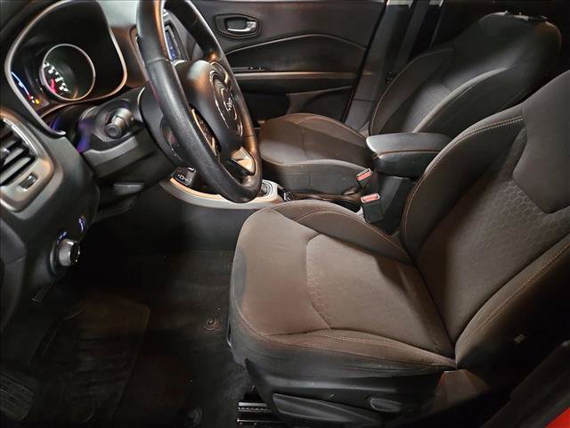Used 2018 Jeep Compass Sport FWD image 15