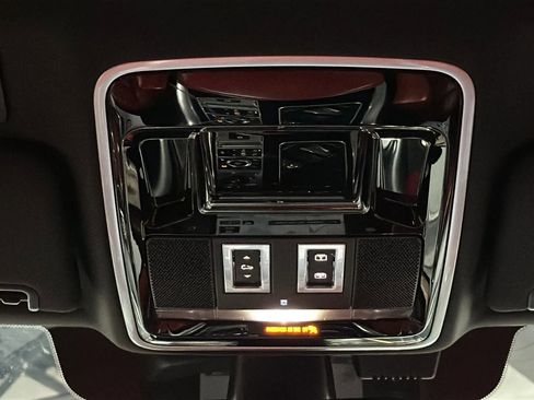 Used 2014 Land Rover Range Rover Sport Autobiography image 28