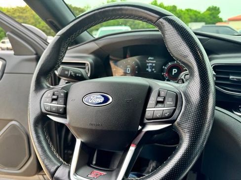 Used 2020 Ford Explorer ST w/ ST Street Pack AWD/4WD image 51