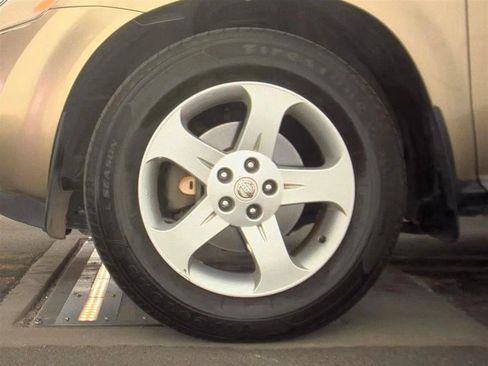 Used 2005 Nissan Murano SL FWD image 9