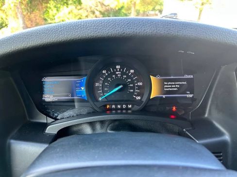 Used 2017 Ford Expedition Limited RWD image 19