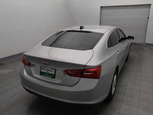 Used 2022 Chevrolet Malibu LS FWD image 7