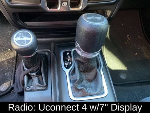 Used 2021 Jeep Wrangler Unlimited Sport AWD/4WD image 13