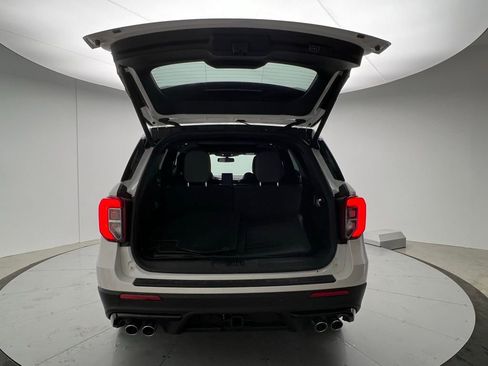 Used 2023 Ford Explorer ST w/ Equipment Group 401A image 5