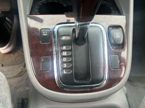 Used 2006 Suzuki XL7 4WD image 19