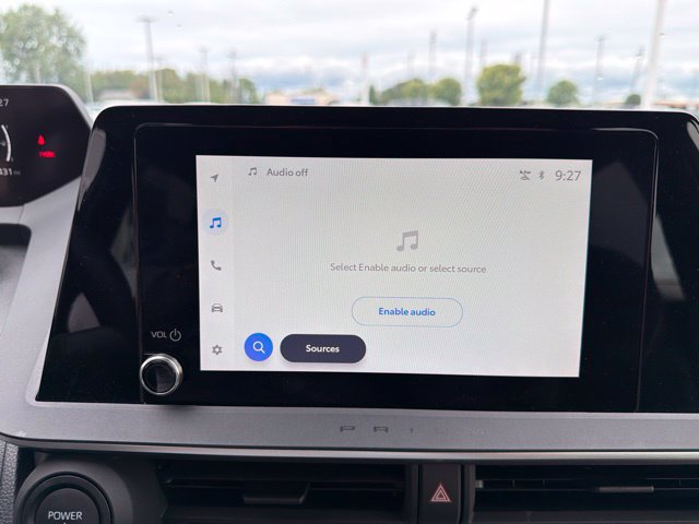Certified 2025 Toyota Prius XLE AWD/4WD image 27