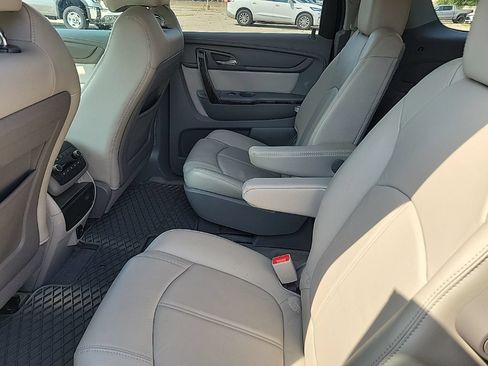 Used 2017 GMC Acadia Limited SLT FWD image 11