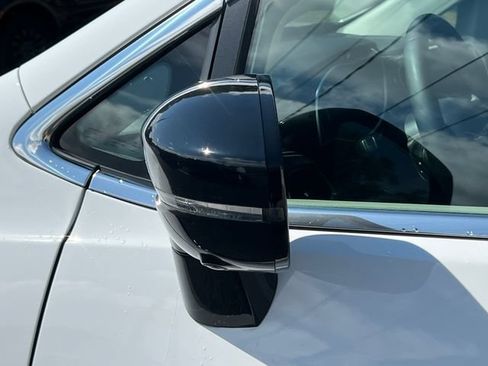 Used 2024 Chrysler Pacifica Limited w/ Uconnect Theater Family Group AWD/4WD image 46