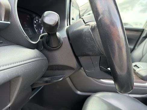 Used 2020 Toyota Highlander Limited image 57