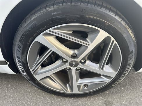 Used 2023 Genesis G80 2.5T w/ Sport Prestige Package image 43