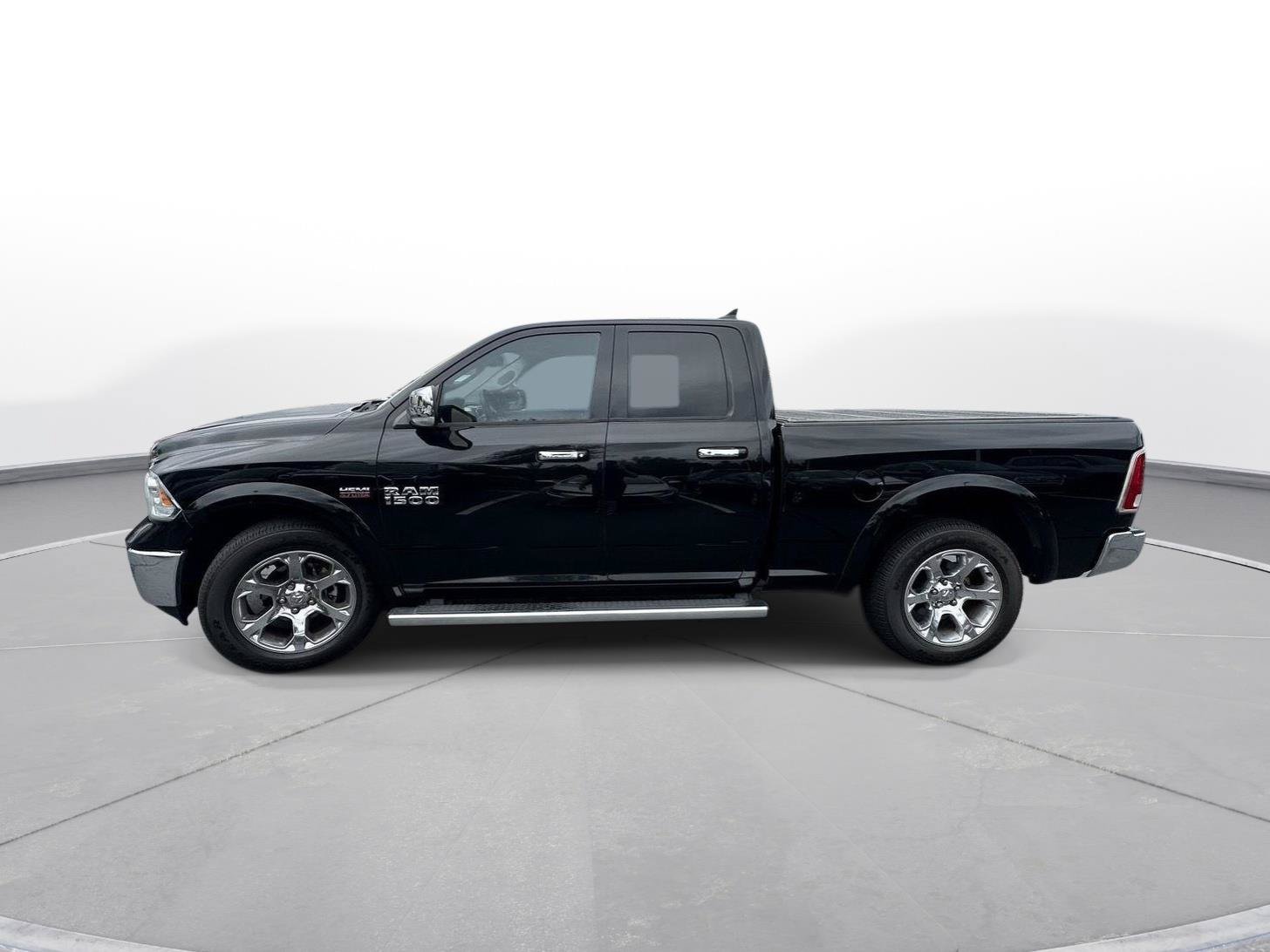 Used 2013 RAM 1500 Laramie w/ Convenience Group RWD image 10