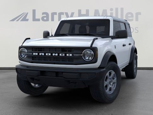New 2026 Ford Bronco Big Bend image 2