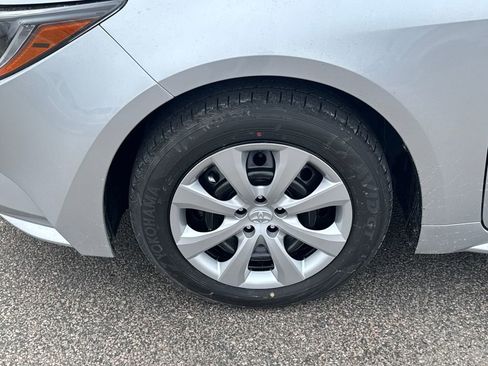 New 2026 Toyota Corolla LE FWD image 14