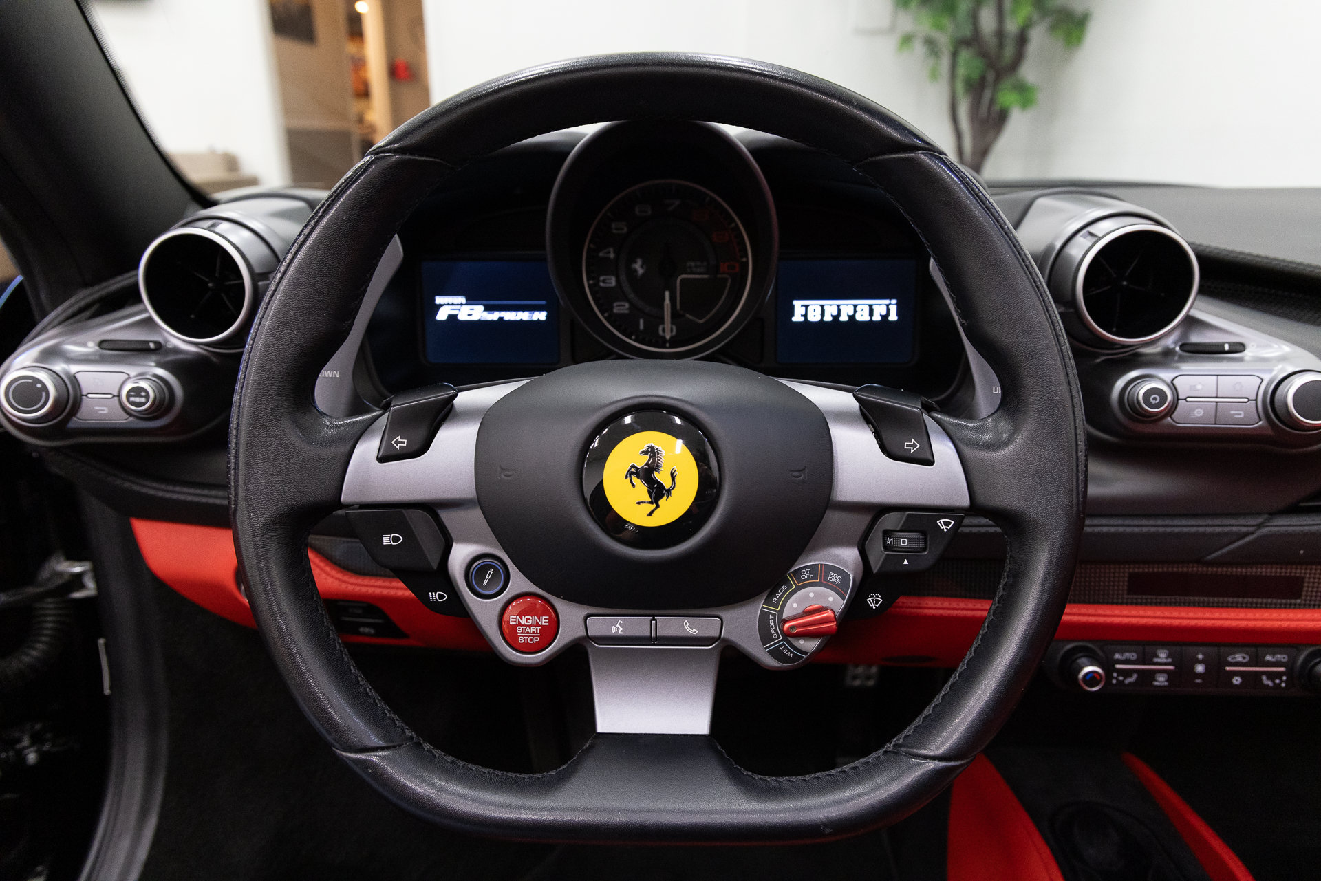 Used 2021 Ferrari F8 Tributo RWD image 14