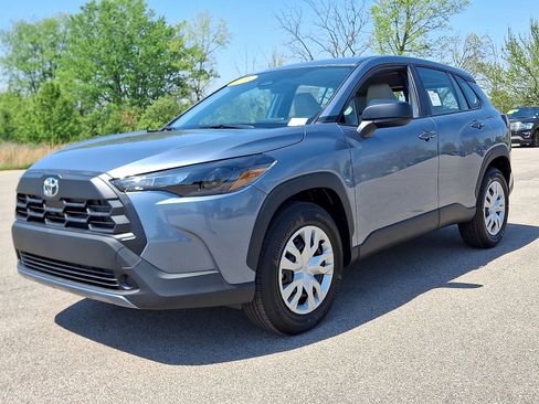 New 2026 Toyota Corolla Cross L FWD image 10