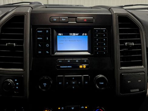 Used 2022 Ford F350 XL w/ Power Equipment Group image 33