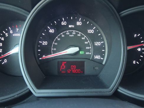 Used 2012 Kia Rio EX w/ Convenience Pkg image 37