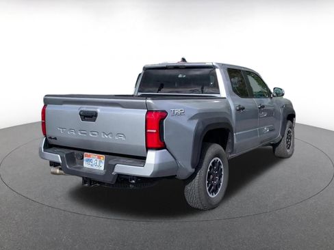 Used 2025 Toyota Tacoma TRD Off-Road image 14