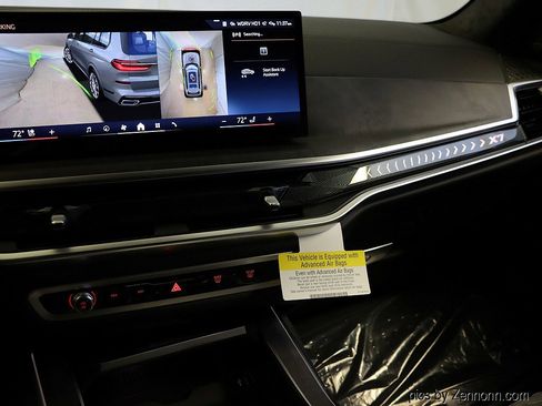 Used 2026 BMW X7 xDrive40i w/ Executive Package image 25