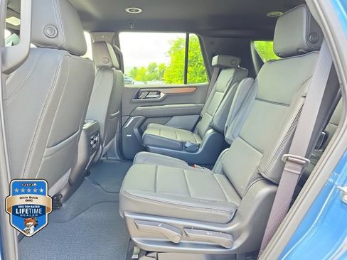 New 2026 GMC Yukon Denali AWD/4WD image 9