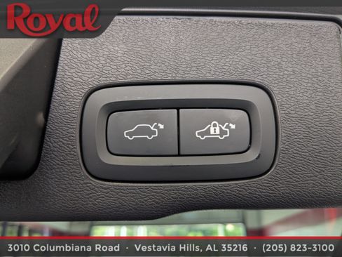 Certified 2024 Volvo XC60 B5 Plus w/ Protection Package Premier AWD/4WD image 13