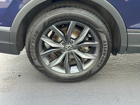 Certified 2023 Volkswagen Tiguan SE AWD/4WD image 8