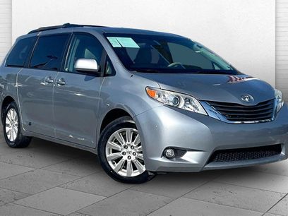 Used 2012 Toyota Sienna XLE w/ Entertainment Pkg