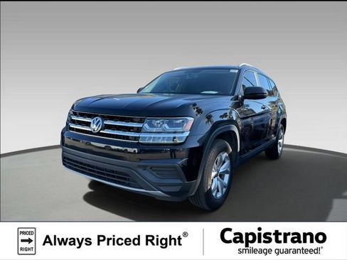 Used 2018 Volkswagen Atlas S FWD image 1