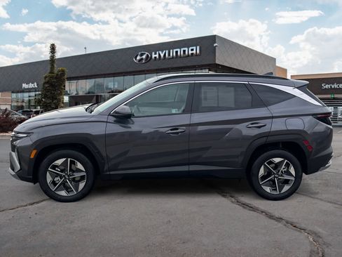 Used 2025 Hyundai Tucson SEL image 2