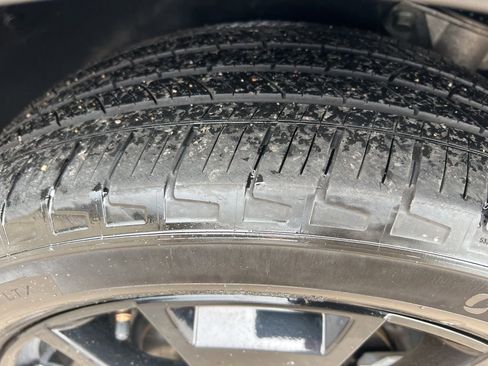 Certified 2022 Kia Telluride EX w/ EX Premium Package AWD/4WD image 44