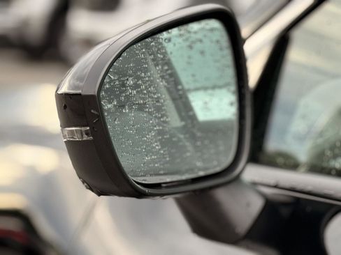 Used 2022 Nissan Rogue SL w/ SL Premium Package image 10