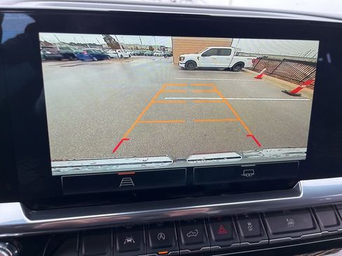 Used 2024 GMC Sierra 1500 Elevation image 23