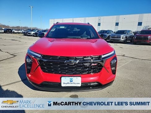 New 2026 Chevrolet Trax RS image 2