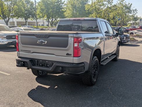 Certified 2024 Chevrolet Silverado 1500 ZR2 w/ ZR2 Bison Edition AWD/4WD image 9