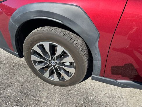 Used 2024 Subaru Outback Limited image 10