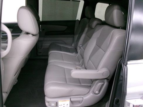 Used 2016 Honda Odyssey EX-L image 14