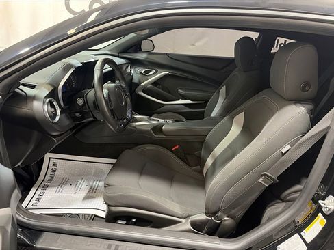 Used 2021 Chevrolet Camaro SS RWD image 18