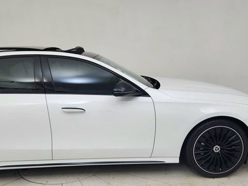 Used 2024 Mercedes-Benz E 450 E 450 w/ Airmatic Package image 8