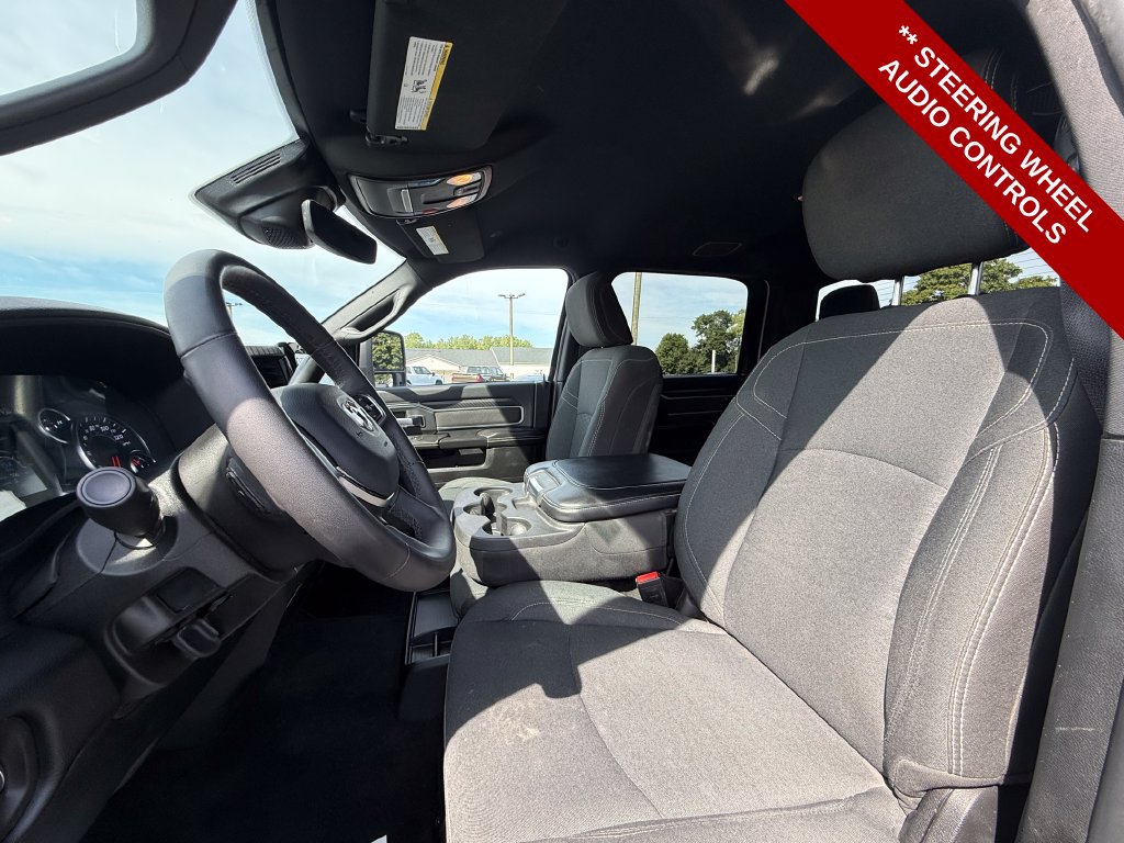 Used 2025 RAM 2500 Big Horn AWD/4WD image 15