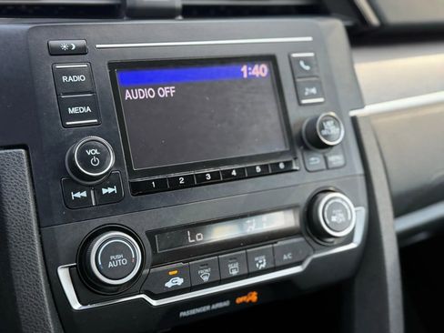 Used 2018 Honda Civic LX image 31