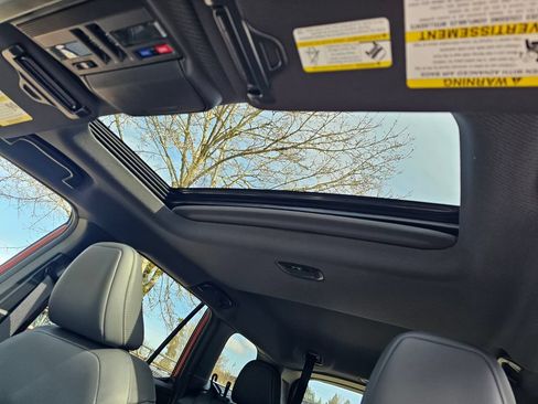New 2026 Subaru Outback Limited AWD/4WD image 19