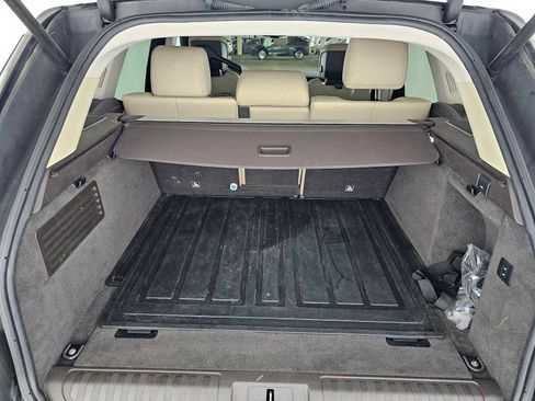 Used 2020 Land Rover Range Rover Sport HSE image 14