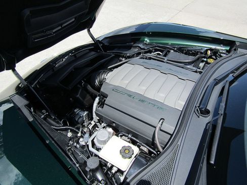 Used 2014 Chevrolet Corvette Stingray Convertible w/ 3LT Preferred Equipment Group RWD image 20