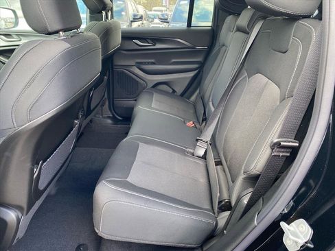 New 2026 Jeep Grand Cherokee Laredo X AWD/4WD image 14