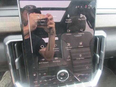 New 2027 GMC Acadia Denali Ultimate AWD/4WD image 18