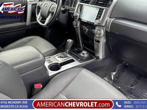 Used 2024 Toyota 4Runner SR5 Premium AWD/4WD image 21