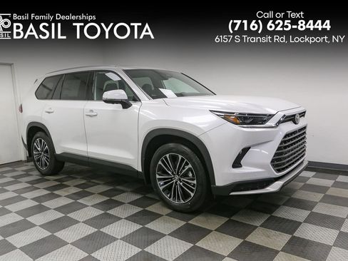 New 2026 Toyota Grand Highlander AWD Hybrid image 1