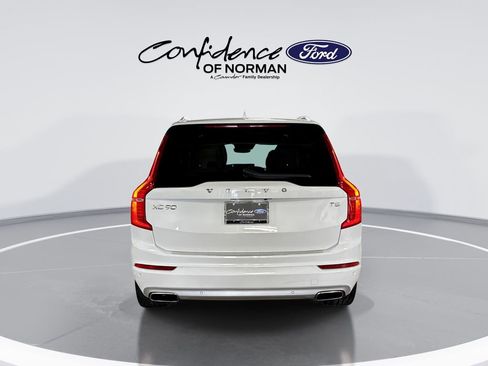 Used 2021 Volvo XC90 T5 Momentum w/ Climate Package FWD image 7