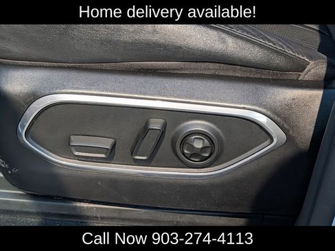 Used 2024 Jeep Wagoneer L Series II w/ Flexible Seating Group RWD image 26